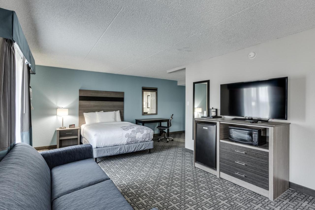 Days Inn & Suites by Wyndham Spokane Eksteriør bilde