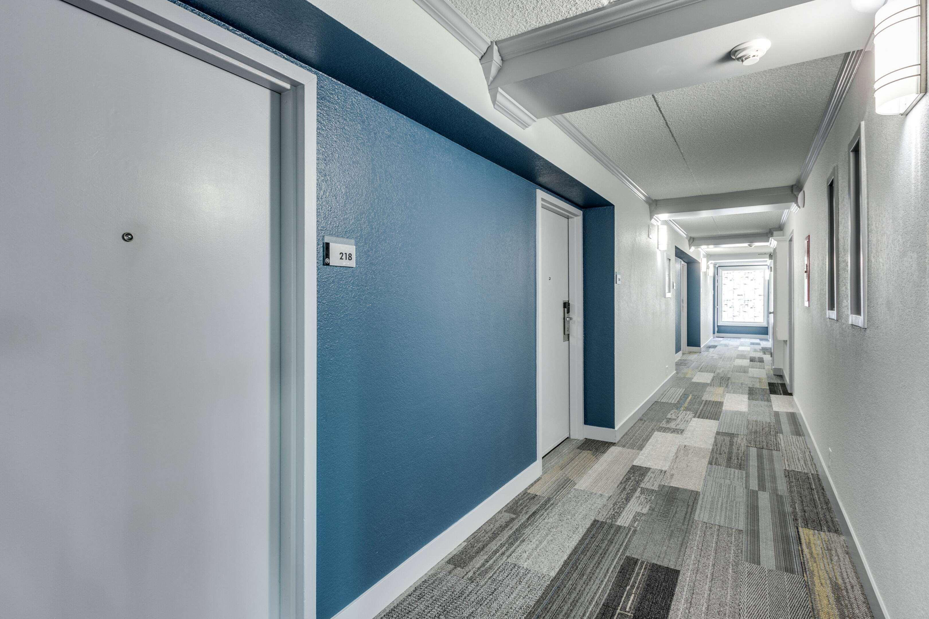 Days Inn & Suites by Wyndham Spokane Eksteriør bilde